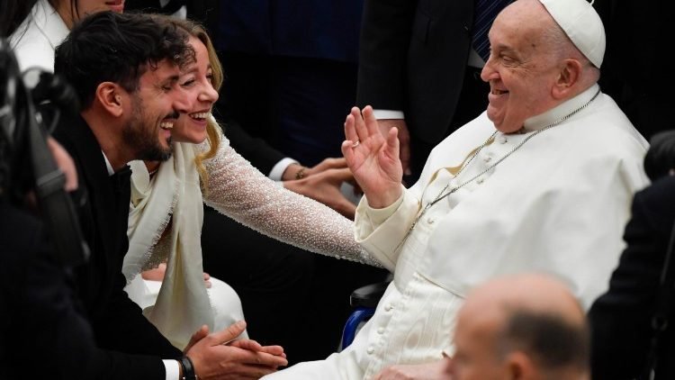 Missa em homenagem ao Papa Francisco