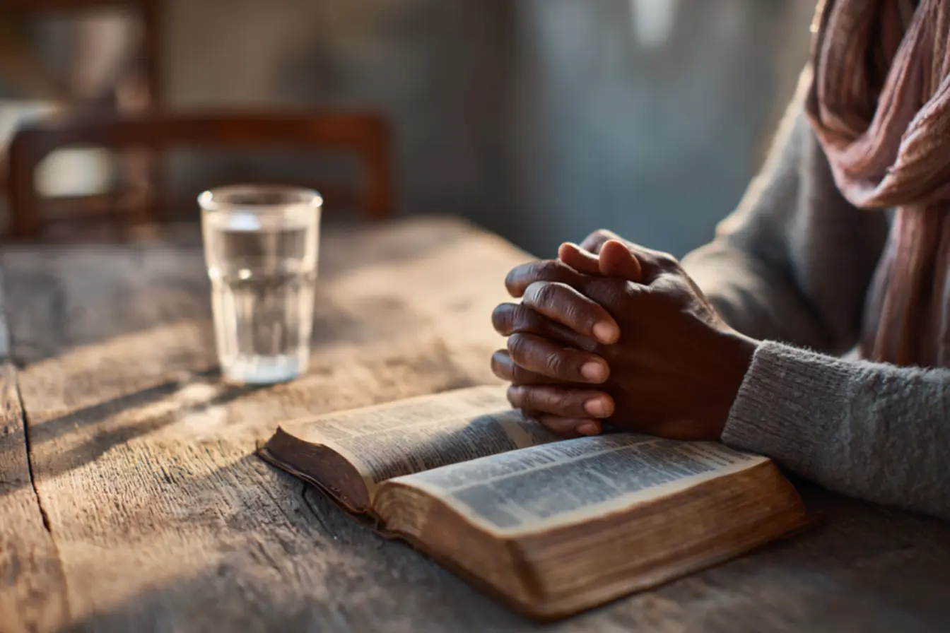 Variedade de jejuns, mostrando o que a bíblia diz sobre o jejum